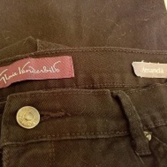 Gloria Vanderbilt Amanda Classic Tapered Jeans - Picture 5 of 6